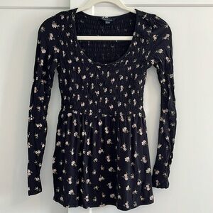 American Eagle Long Sleeve Babydoll Top